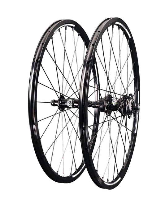 Crupi 20 x 1-3/8 28H CenterLock Wheelset
